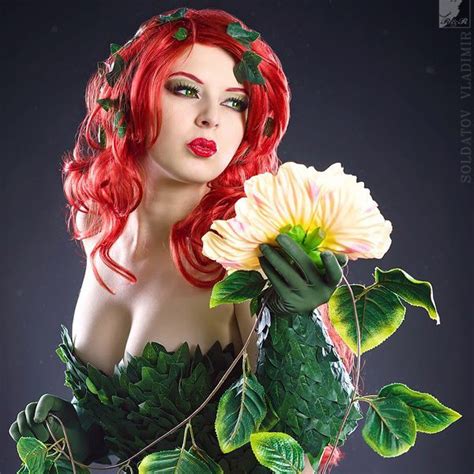 poison ivy pictures and jokes dc comics fandoms funny pictures and best jokes comics