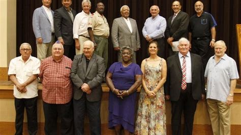 seventeen members  inducted  biloxis sports hall  fame