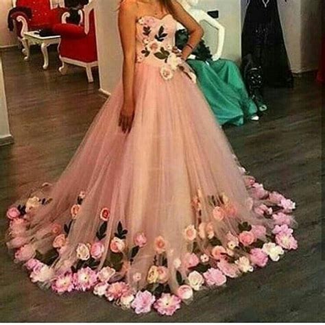 beautiful handmade flowers ball gown prom dress for weddings sleeveless