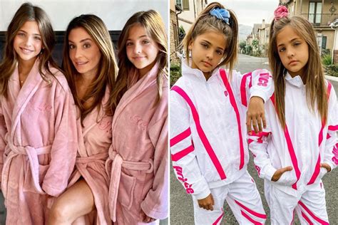 beautiful twins   world pose  lookalike mum  nightwear ad  criticism