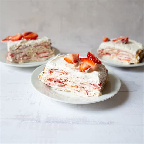 strawberry matzo icebox cake recipes ww usa