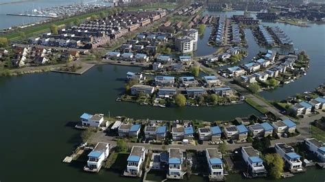 lelystad holland land van water