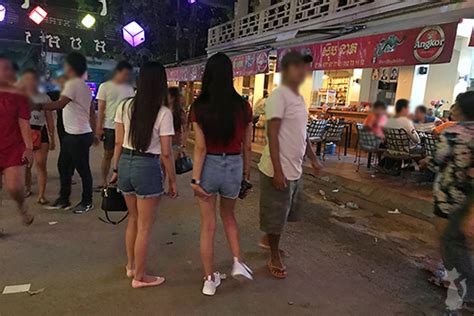Nightlife And Cambodian Girls In Siem Reap Cambodia Redcat