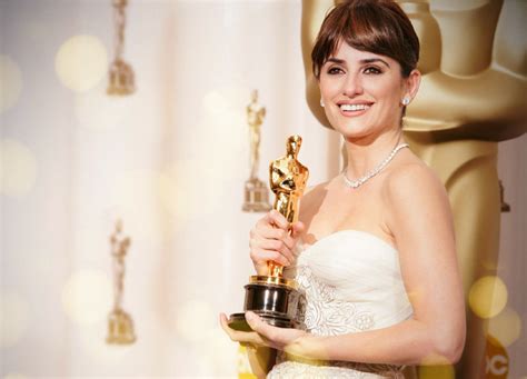 Breaking News Penélope Cruz To Present At 84th Academy Awards