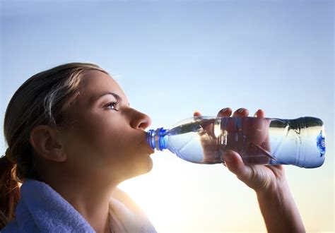 waarom water drinken geweldig  voor je lichaam