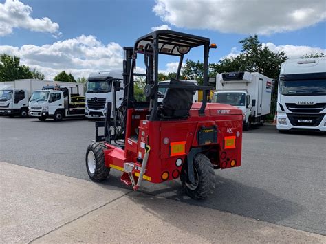 moffett forklift hire truck mounted forklift hire lc vehicle hire