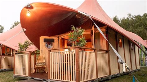 roompot een buitenervaring  luxe wie zou er op glamp outdoor camp veluwe willen vertoeven