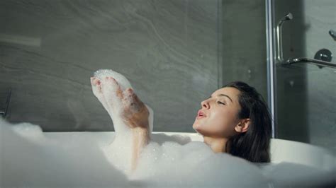 portrait  smiling woman  bubble bath  modern interior sexiz pix