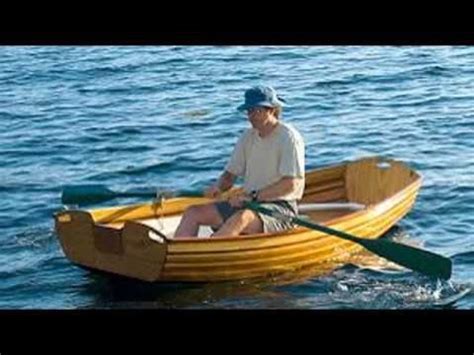 building  wooden boat   boat plans boat