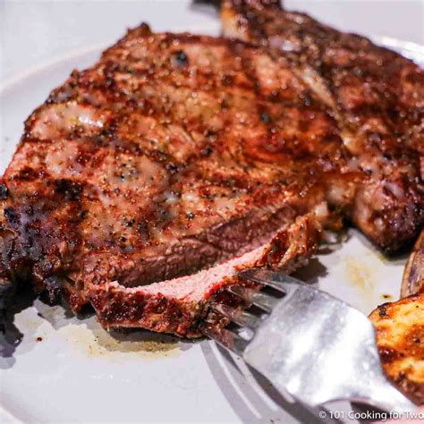 grill  ribeye steak   gas grill  cooking