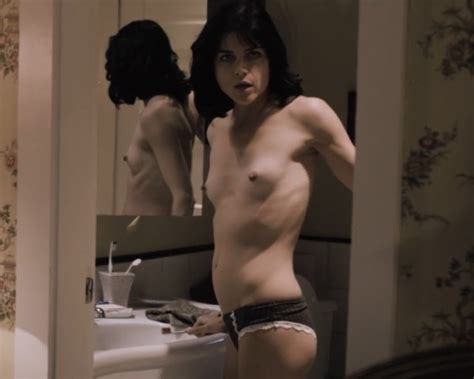 selma blair topless thefappening pm celebrity photo leaks