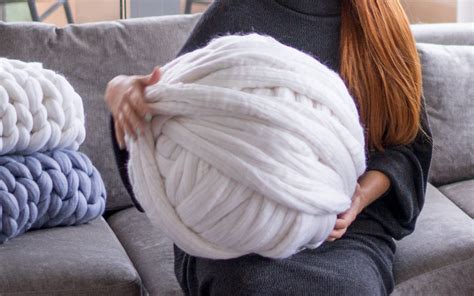 chunky knit blanket diy guide  beginners chunky knit blanket diy chunky