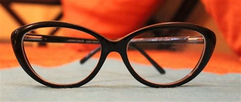 glam up your black cat eye glasses lenskart blog