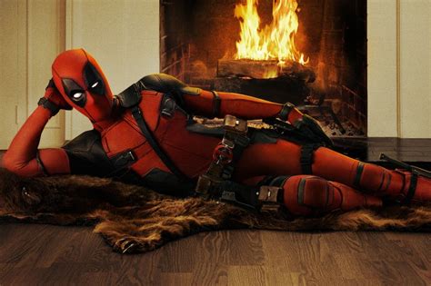 11 deadpool s and memes that prove it s already the internet s
