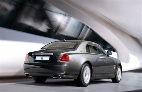 rolls royce ghost wallpapers prices features wallpapers