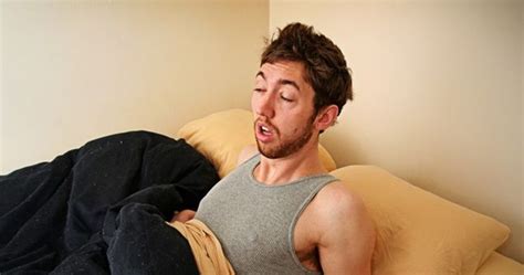 pic drunk guy has no idea how he got home wakes up to