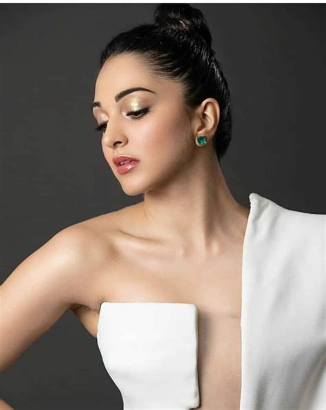 26 Hottest Photos Of Kiara Advani The Traditional Beauty