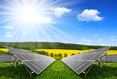 solar power  proving    renewable energy source   future label barlabel bar