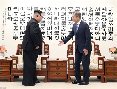 breakthrough north korean leader kim jong un crosses to south korea