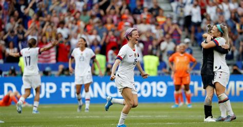usa beat netherlands in women s world cup final to retain title new
