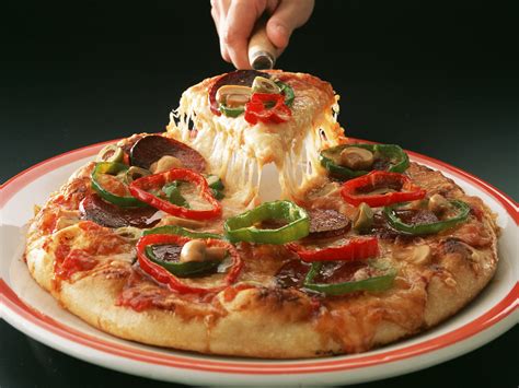 pizza pizza photo  fanpop