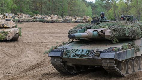 main battle tank    ukraine   breaking defense