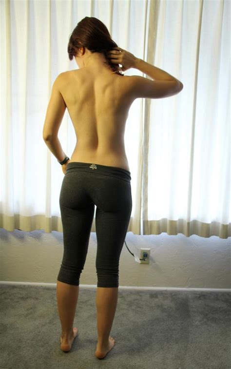 topless girl with a small booty hot girls in yoga pants