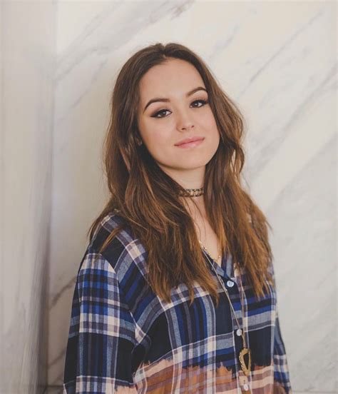 Pin By Mack On Hayley Orrantia Celebrities Gorgeous