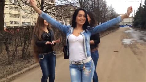 Lithuanian Gipsy Girls Dancing Youtube
