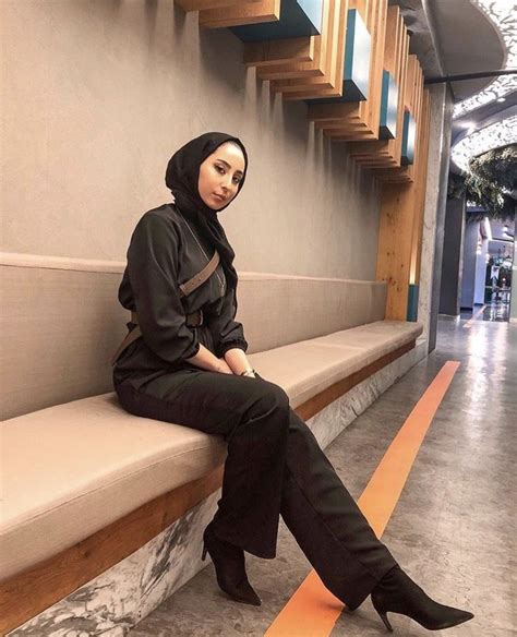 pin by rodeeyah on modern hijab hijab fashion modern