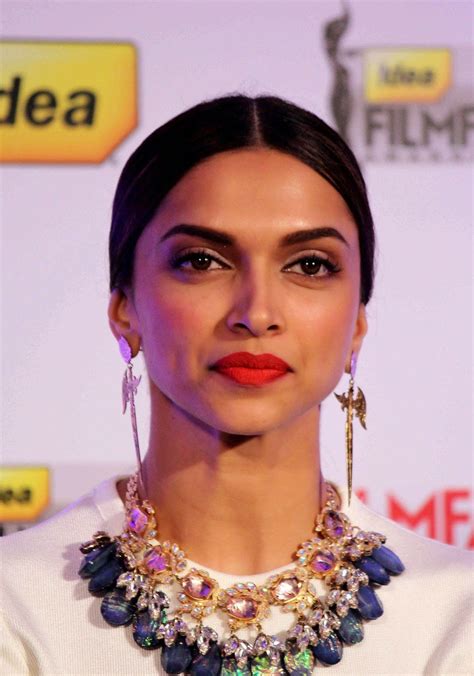 high quality bollywood celebrity pictures deepika padukone looks stunning in a figure hugging
