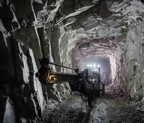 gold mines top  deepest  operation  south africa