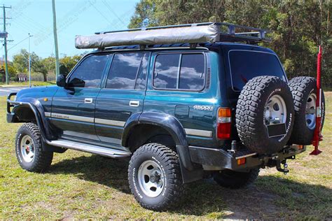 toyota landcruiser  series wagon green   superior customer vehicles