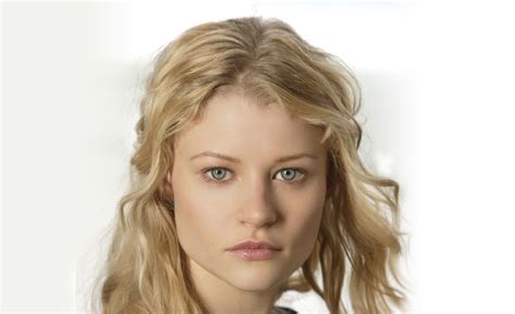 emilie de ravin wallpapers backgrounds posted by christopher tremblay