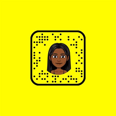 Nyra Nadariina55 เรื่องราว Snapchat ตลอดจน Spotlight และเลนส์