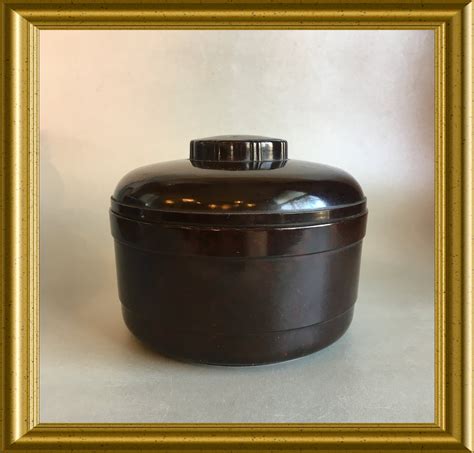 vintage  bakelite box