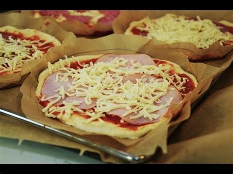 resep adonan pizza itali pizza hut pizza tipismp youtube