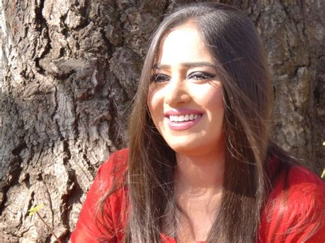 the best artis collection sahar malik new pashto film drama hot actress pictures and biography