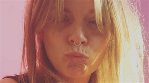 Tove Lo Posts Vagina Tattoo Teen Vogue