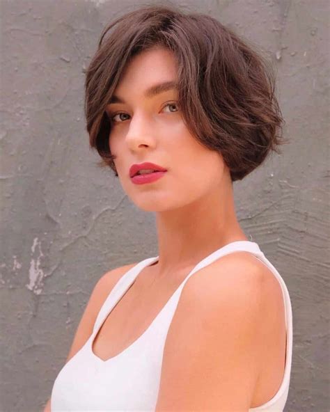 These 23 Short Shaggy Bob Haircuts Are The On Trend Look Right Now