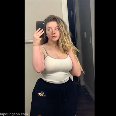 justkotajade thick and busty streamer page 2 of 3