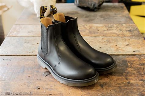 black smooth chelsea boot downes