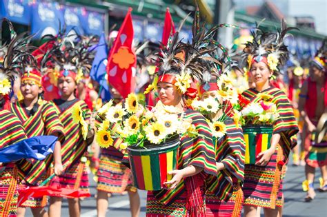 12 Tradiciones Y Costumbres De Filipinas