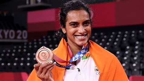 pv sindhu wins bronze medal  create history  india  tokyo