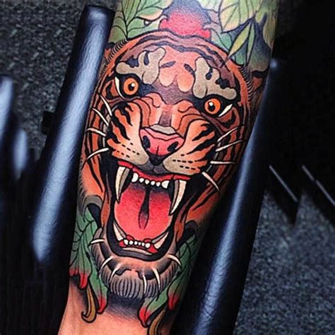 Neo Traditional Realistic Tiger Tattoo Guys Forearms More Tatto Old