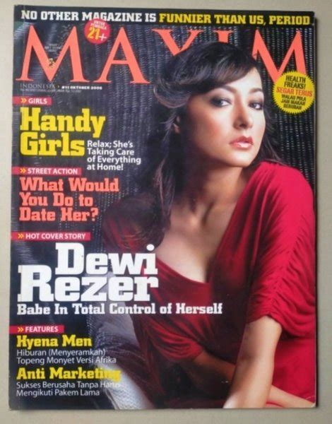 Jual Majalah Maxim Oktober 2006 Dewi Rezer Di Lapak Hermawan Books