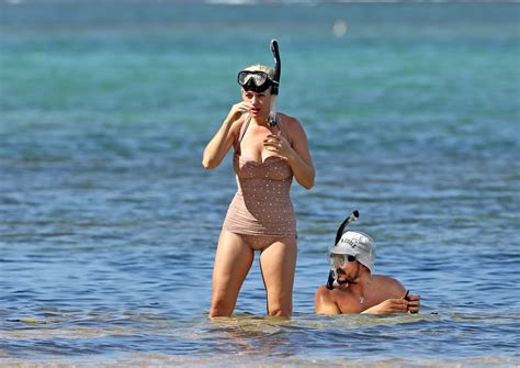 katy perry sexy on the beach in hawaii the fappening