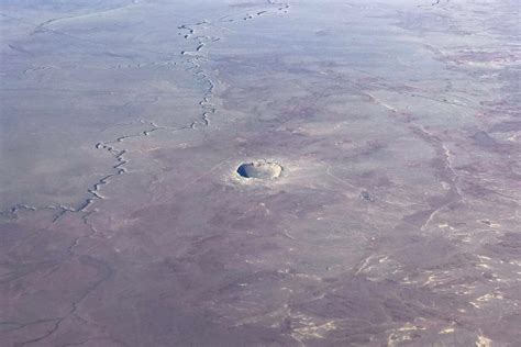 happened  earths ancient craters scientists seek clues
