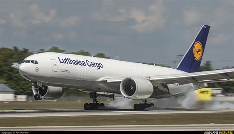 D Alfc Lufthansa Cargo Boeing 777f At Frankfurt Photo Id 1297863