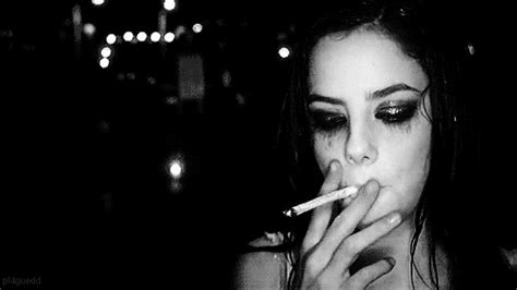 effy stonem girl find and share on giphy